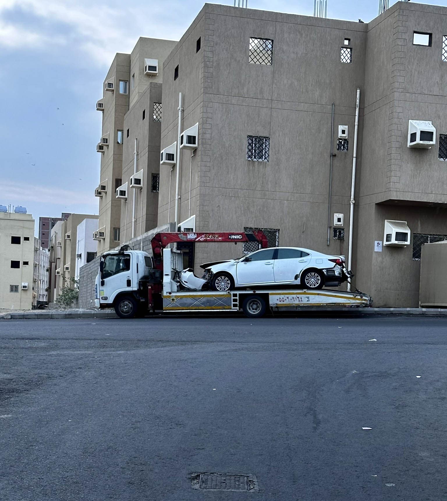 LOCAL SAUDI TOW