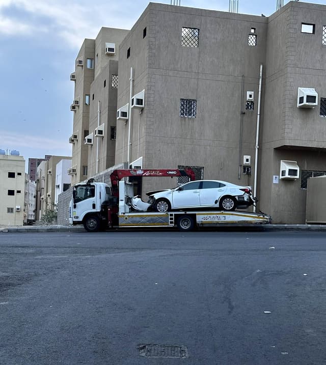 LOCAL SAUDI TOW